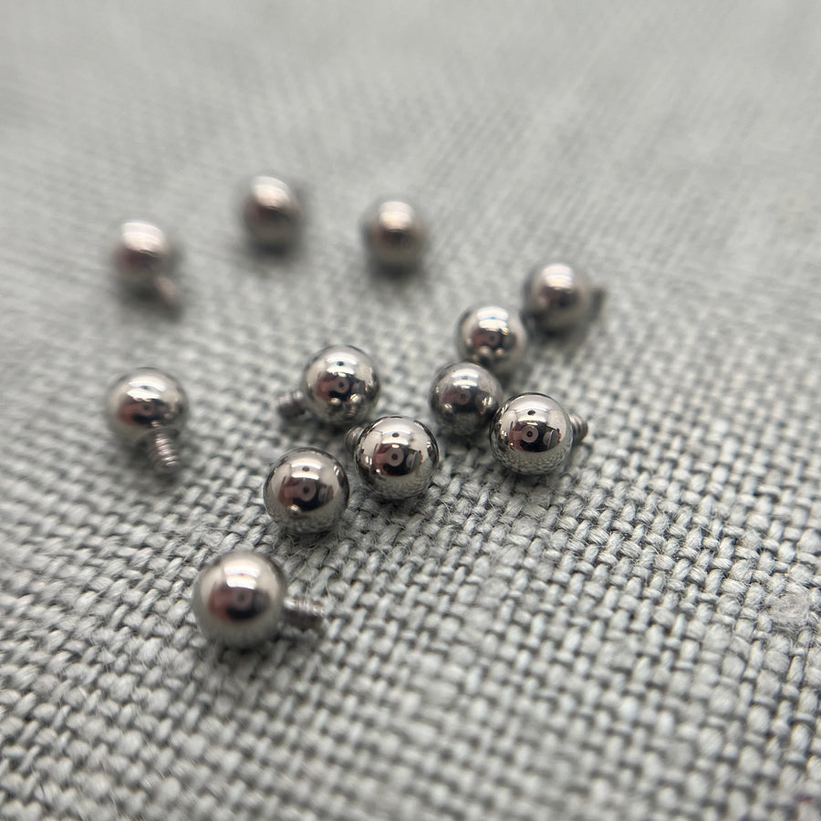 Polished stainless steel threaded replacement beads