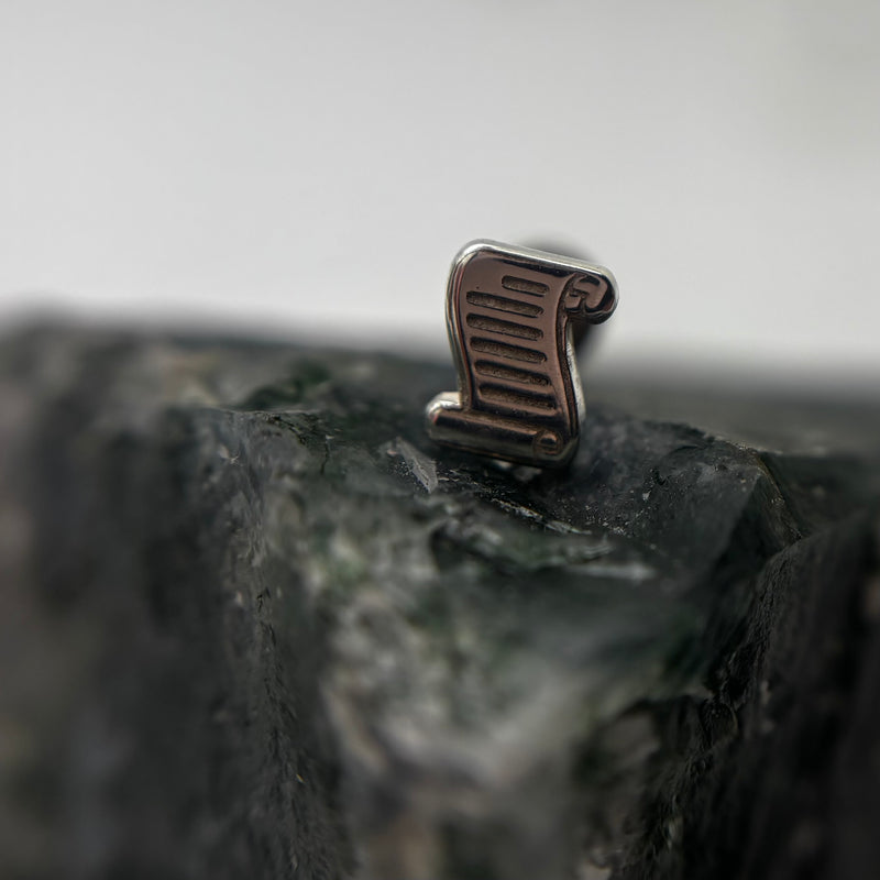 *NEW * Bookwarm silver collection - Old Script - for healed piercings-1