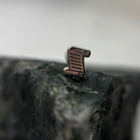 *NEW * Bookwarm silver collection - Old Script - for healed piercings