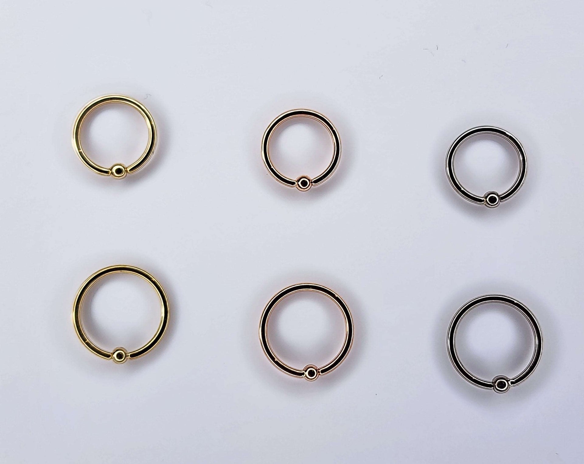 Solid 14kt Yellow, Rose and White Gold Fixed Bead Seam Ring