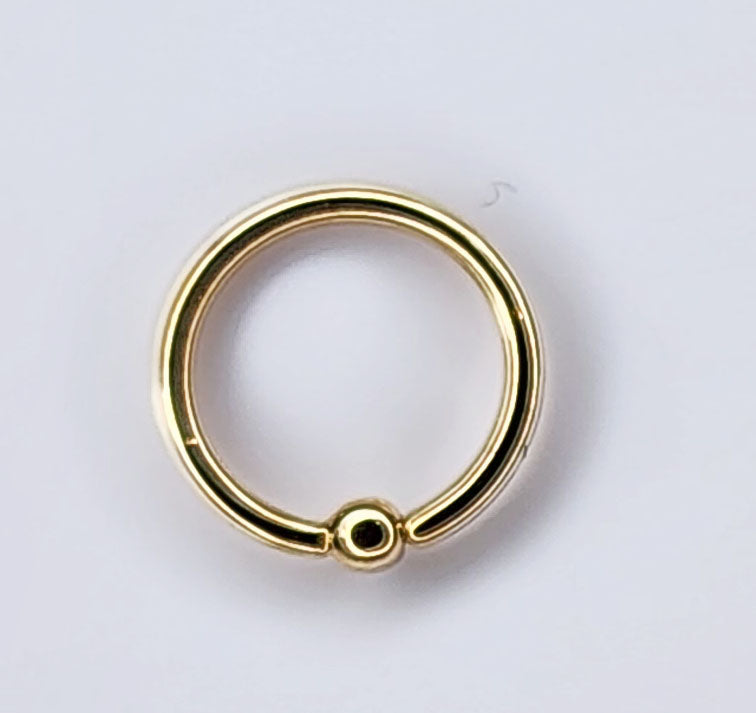 Yellow gold fixed-bead seam ring