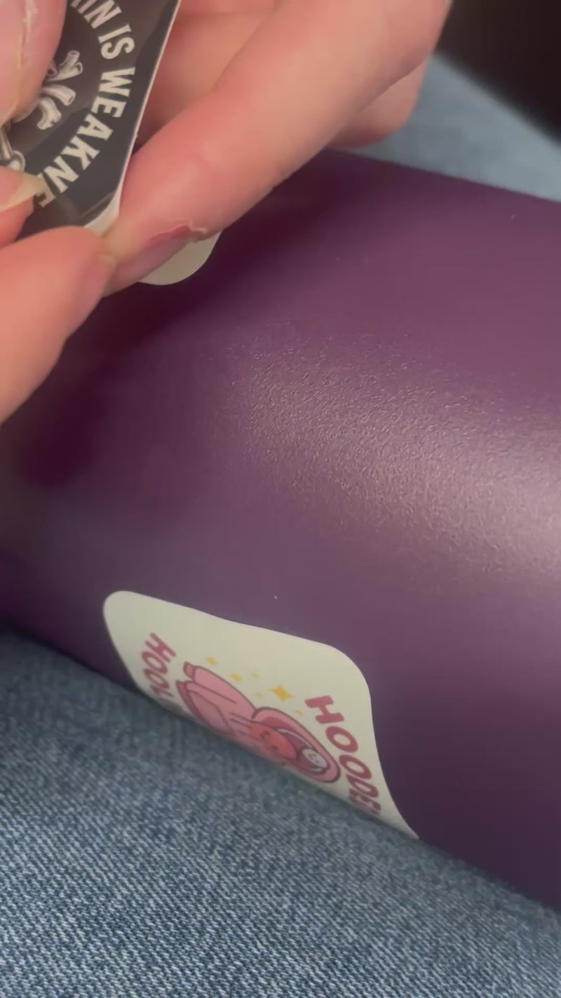 Sticker -Pain is Weakness-4